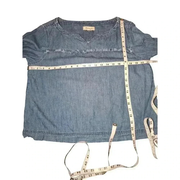 MADEWELL Denim Herald Tee Chambray Frayed Trim Blouse Blue Cotton Size L - Picture 9 of 10